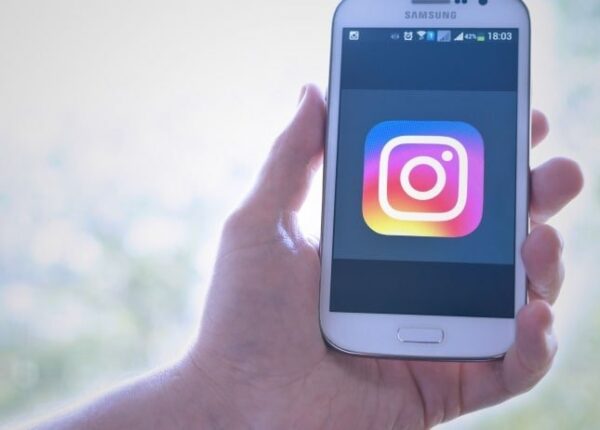 IMG-instagram-mobile-smartphone-samsung-social-networking