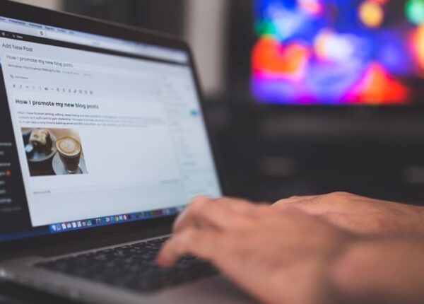 Supercharge your websites with Wordpress rather than Traditional websites