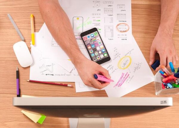 25 Design Freebies Websites Every Designer Should Know
